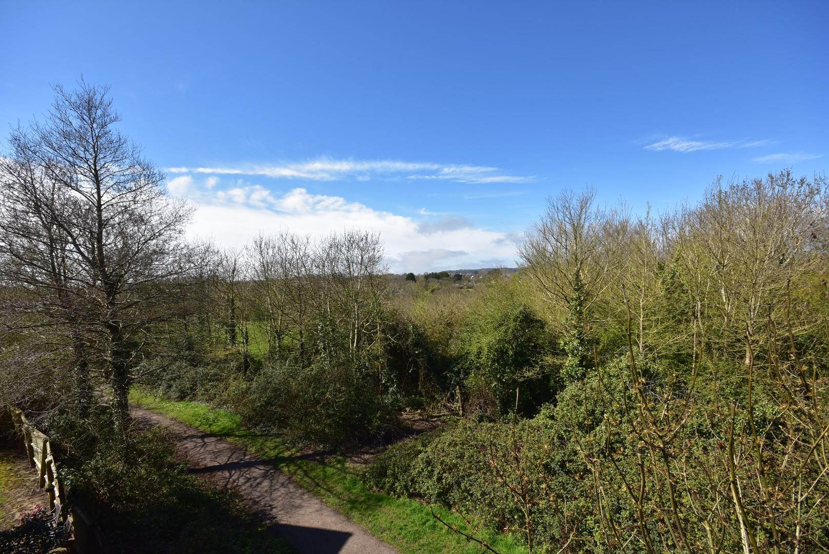 32 Heol Tre Forys, Penarth, CF64 3RE